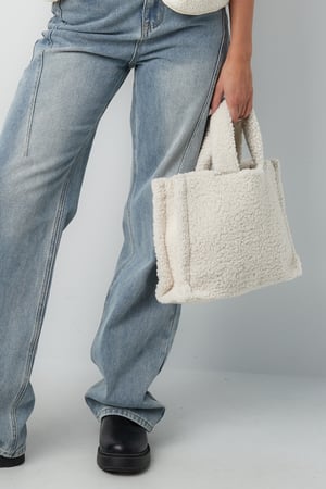 Fluffy Teddy bag - white h5 Picture3